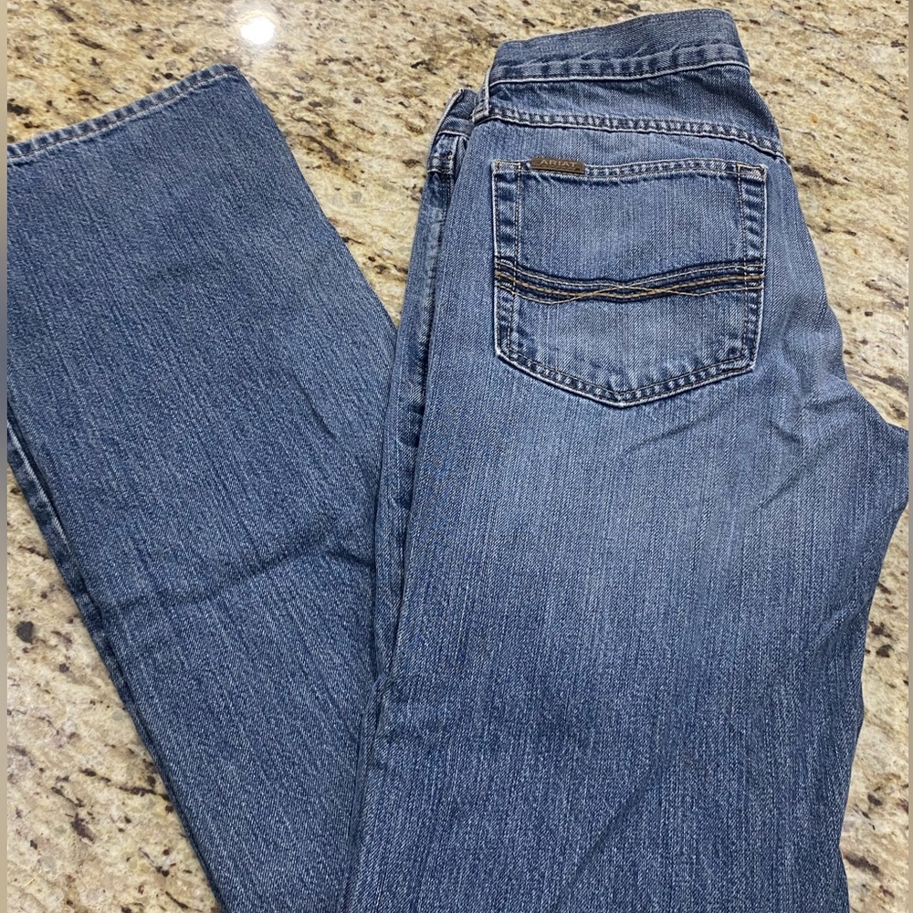 Men’s ariat jeans
